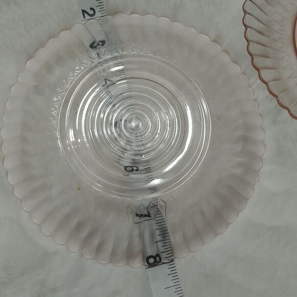 Perfect condition vintage depression glass 1930 petalware pink saucers set of 6* - Picture 8 of 8